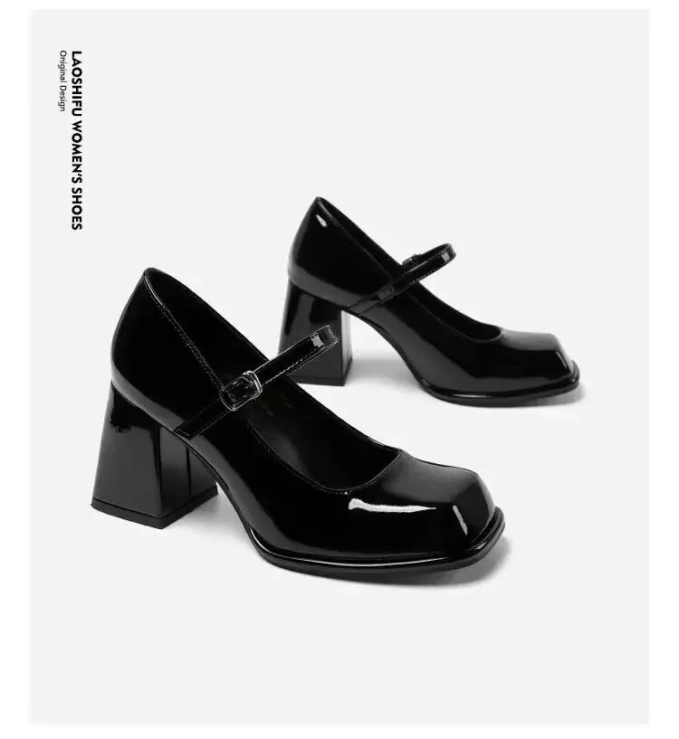 Janes Vintage Black Sandals