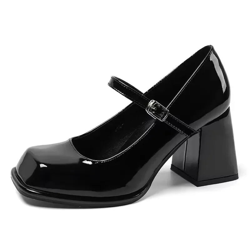 Janes Vintage Black Sandals