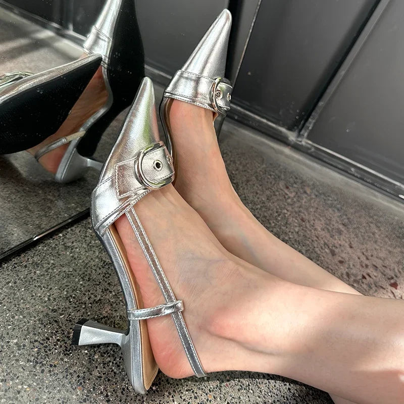 Fashion Metal Buckle Pumps