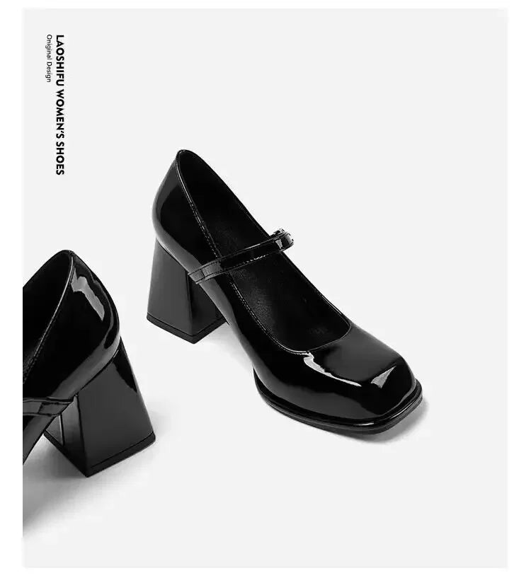 Janes Vintage Black Sandals