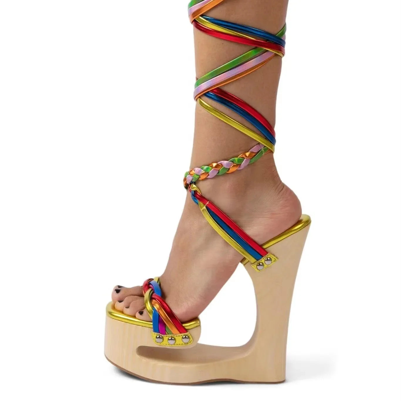 Around Heel Sculpted Wooden