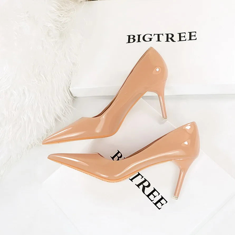 Western Style Extreme Heels