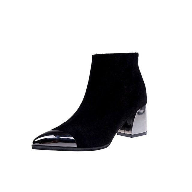 Women Square Heels